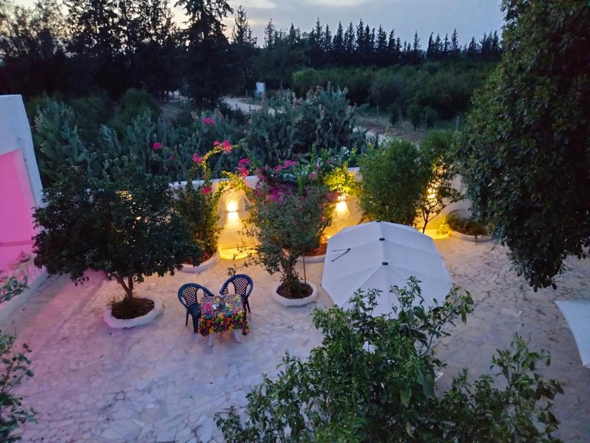 Hostal Henchir Ejdoud Kairouan Exterior foto