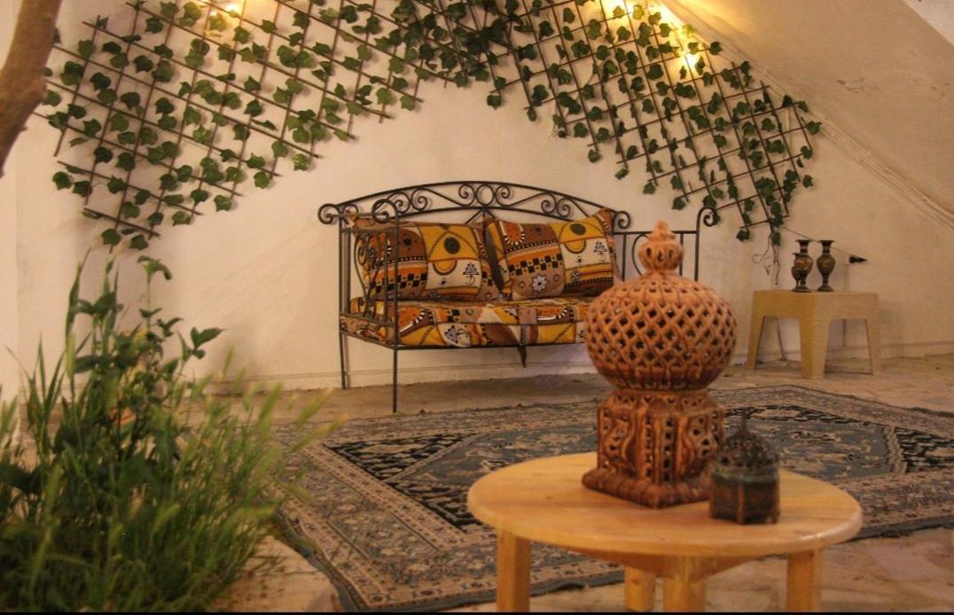 Hostal Henchir Ejdoud Kairouan Exterior foto