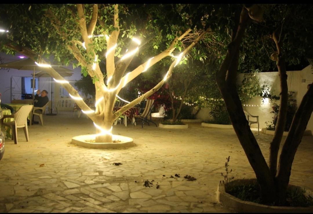 Hostal Henchir Ejdoud Kairouan Exterior foto